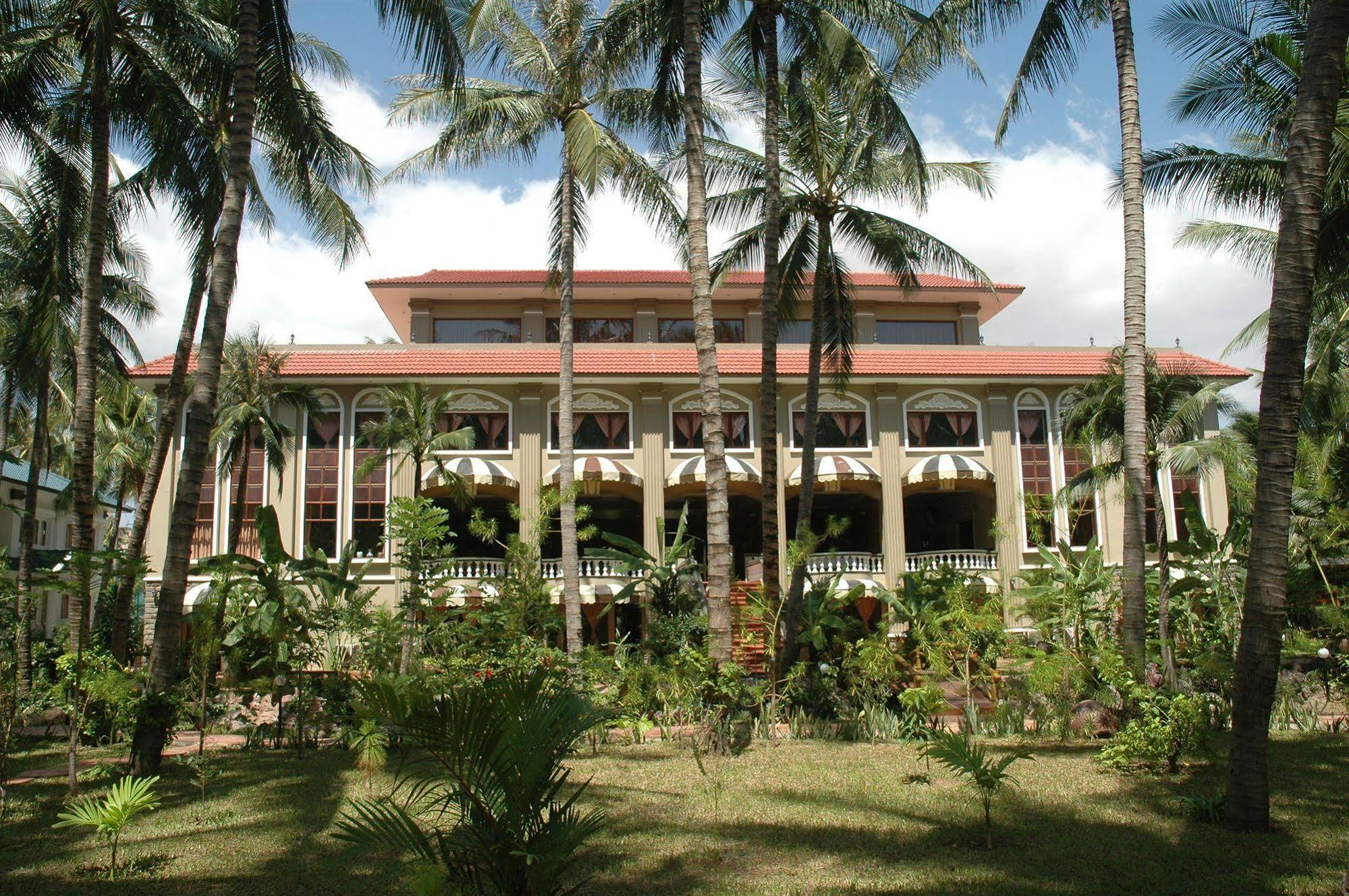 Vinh Suong Seaside Hotel And Resort Phan Thiet Bagian luar foto